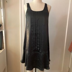 Wilfred sleeveless 100% silk slip dress sz XS